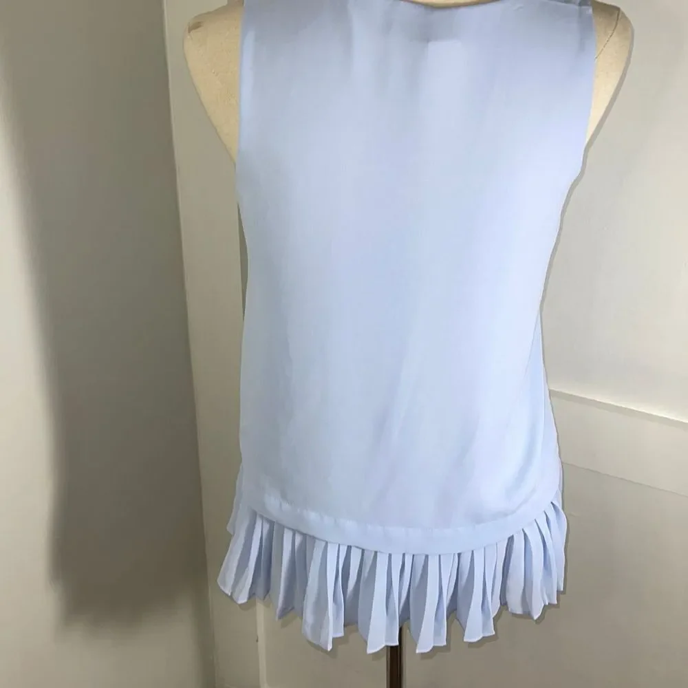 Banana Republic Blouse - Perfect for Work